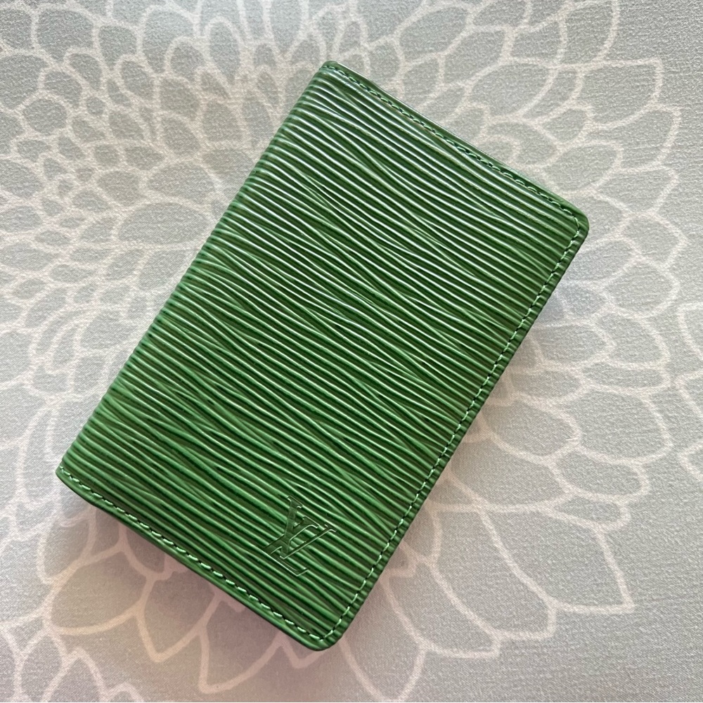 Authentic Louis Vuitton Epi Pocket Organizer Green